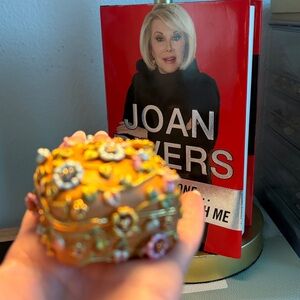 Joan Rivers Floral Trinket box with Multicolor Blooms